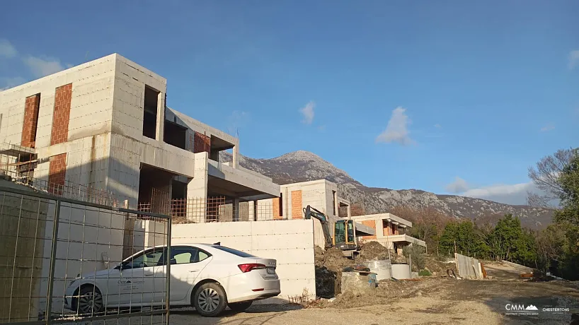 6902 Villas with a swimming pool in a residential complex in a quiet area